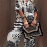 Artystyczny komplet monochrome z szerokimi spodniami