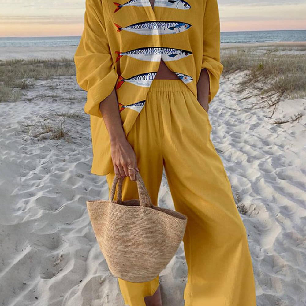 Komplet oversize z motywem oceanicznym i szerokimi spodniami