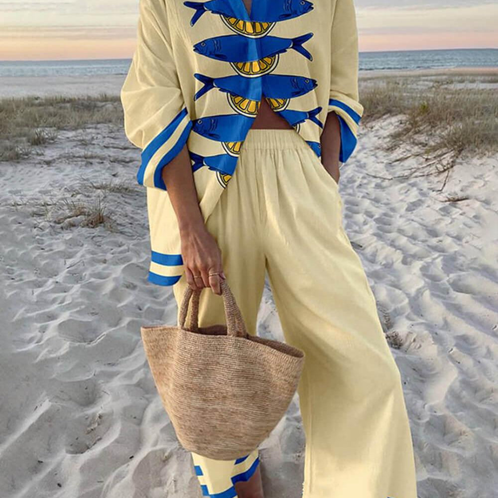 Komplet oversize z motywem oceanicznym i szerokimi spodniami