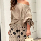 Komplet Soft Dots z Bluzką Off-Shoulder i Szerokimi Spodniami