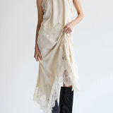 Elegancki komplet maxi z koronką i rozcięciem