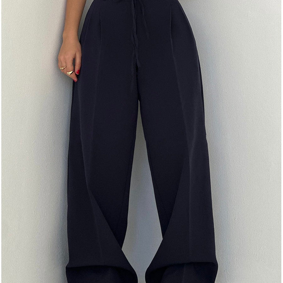 Spodnie z wysokim stanem i szerokimi nogawkami