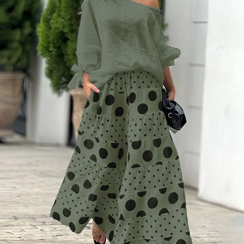 Komplet Soft Dots z Bluzką Off-Shoulder i Szerokimi Spodniami