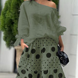 Komplet Soft Dots z Bluzką Off-Shoulder i Szerokimi Spodniami