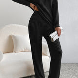 Minimalistyczny Zestaw z Dekoltem V