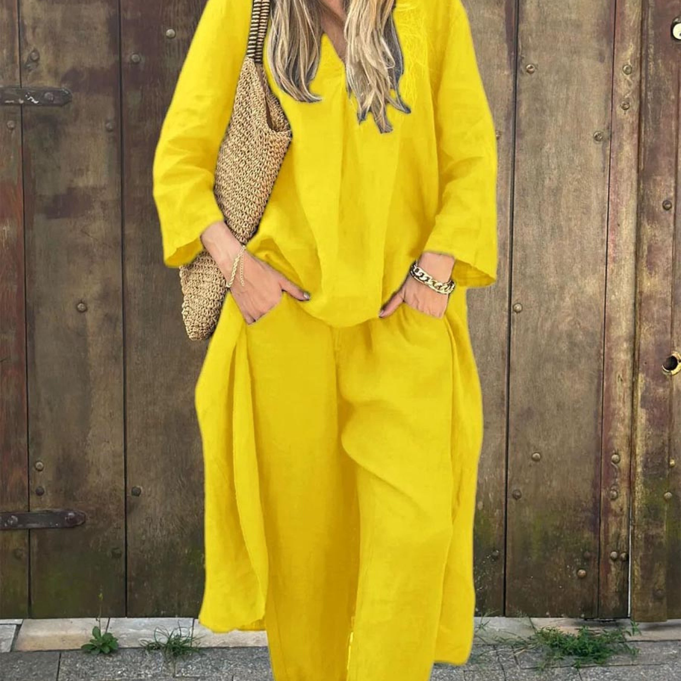 Bawełniano-lniany komplet z tuniką V-neck i luźnymi kulotami