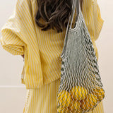 Lekki komplet w paski z koszulą i szerokimi spodniami