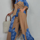 Komplet oversize z kontrastowym wzorem i szerokimi spodniami