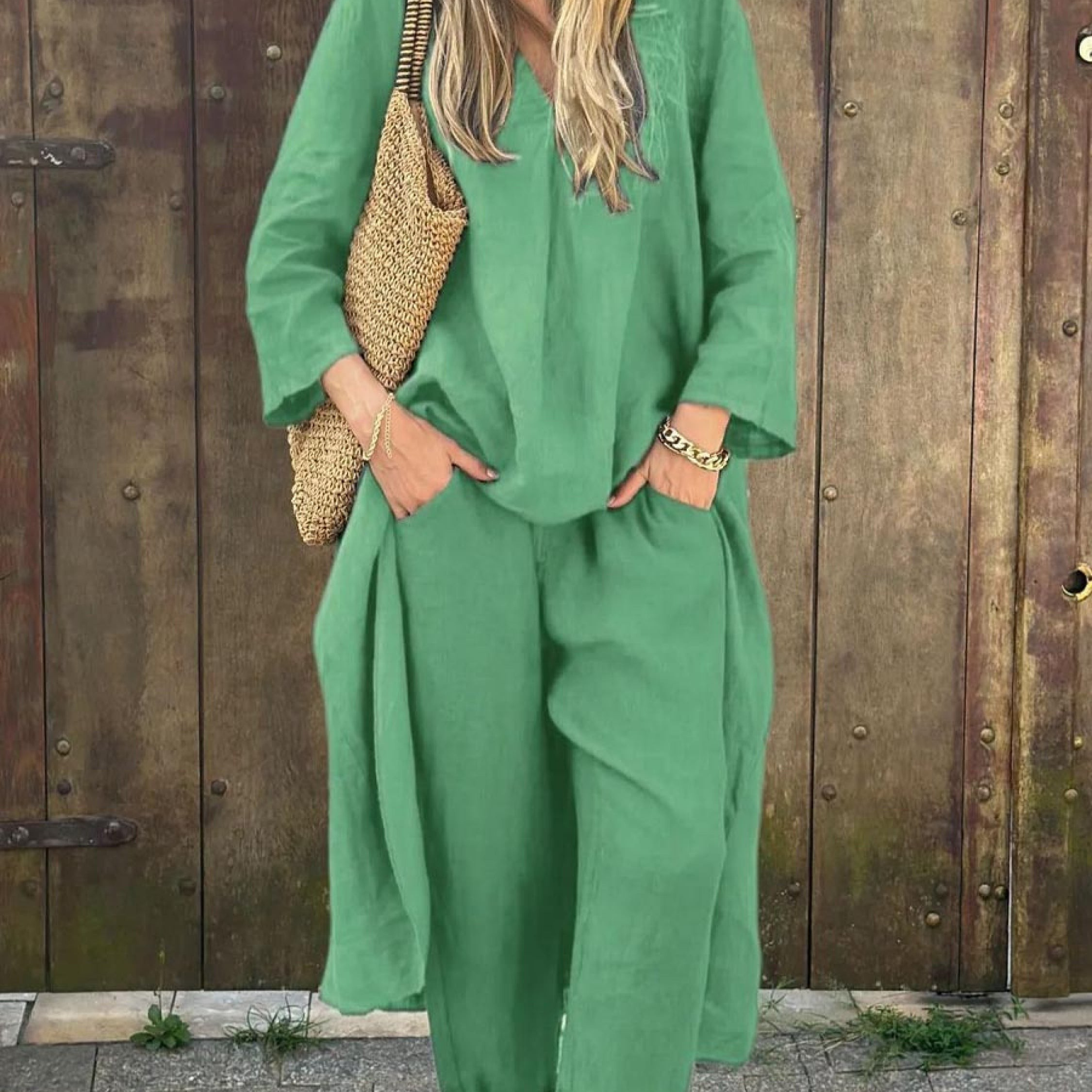 Bawełniano-lniany komplet z tuniką V-neck i luźnymi kulotami