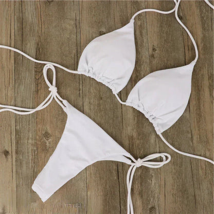Bikini przepuszczające słońce z efektem równomiernej opalenizny