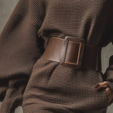 Ciemnobrązowa mini sukienka