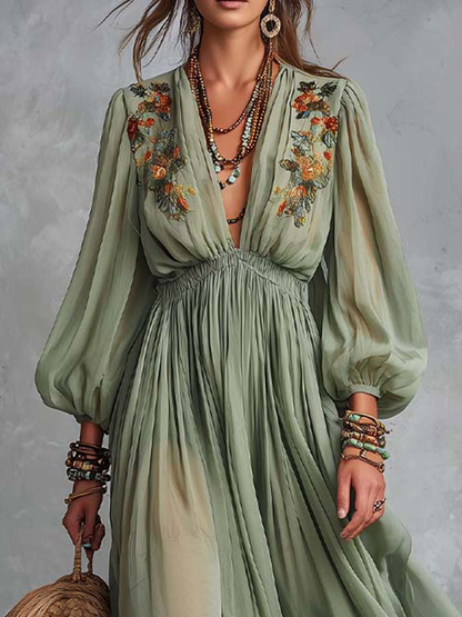 Boho Maxi Sukienka z Kwiatowym Haftem