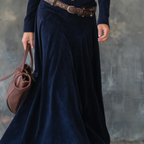 Zamszowa sukienka maxi z paskiem