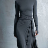 Sukienka maxi z bocznym węzłem